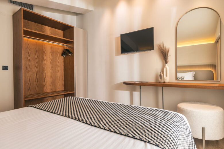 D4 – Suite (Inland View)