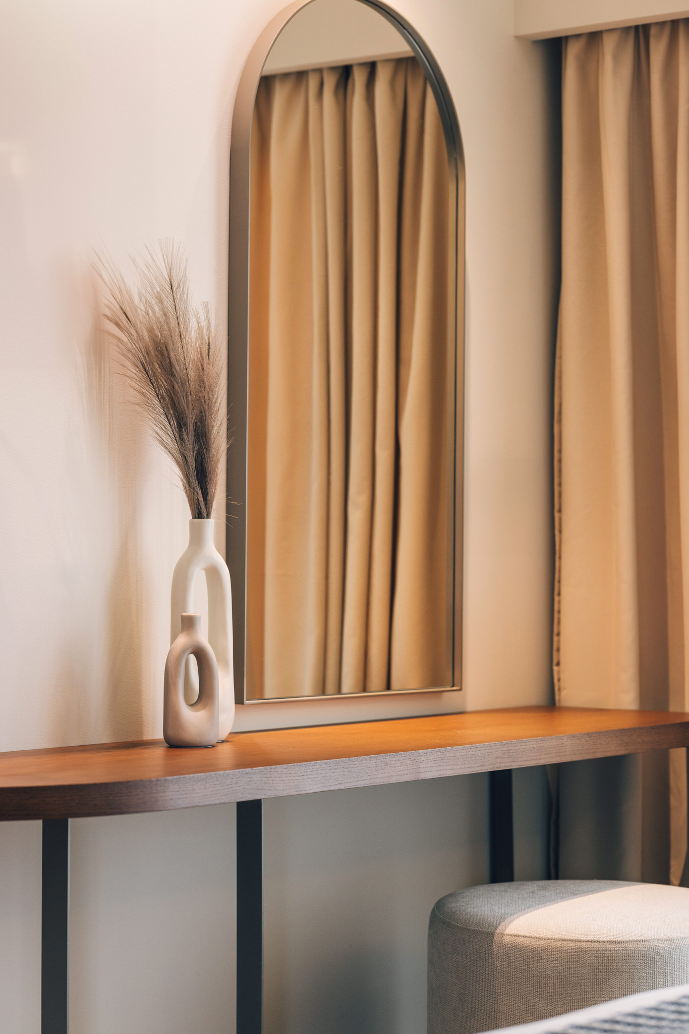 D4 – Suite (Inland View)
