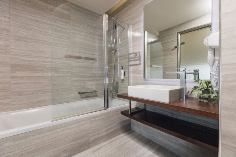 D4 – Suite (Inland View)
