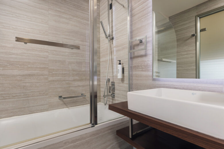 D4 – Suite (Inland View)