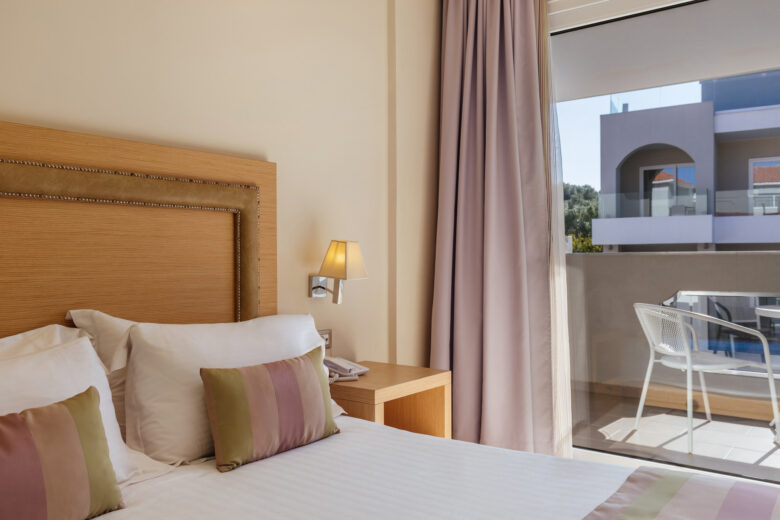 B3 – Standard Room (Inland View)