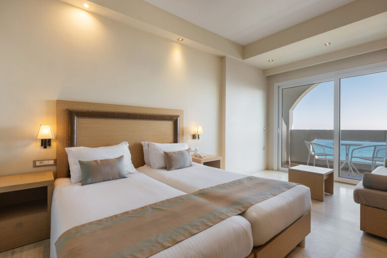 B1 – Standard Room (Sea View)
