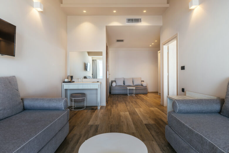 D2 – Superior Suite (Sea View)