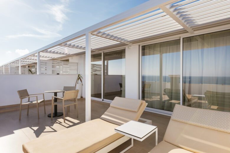 D2 – Superior Suite (Sea View)