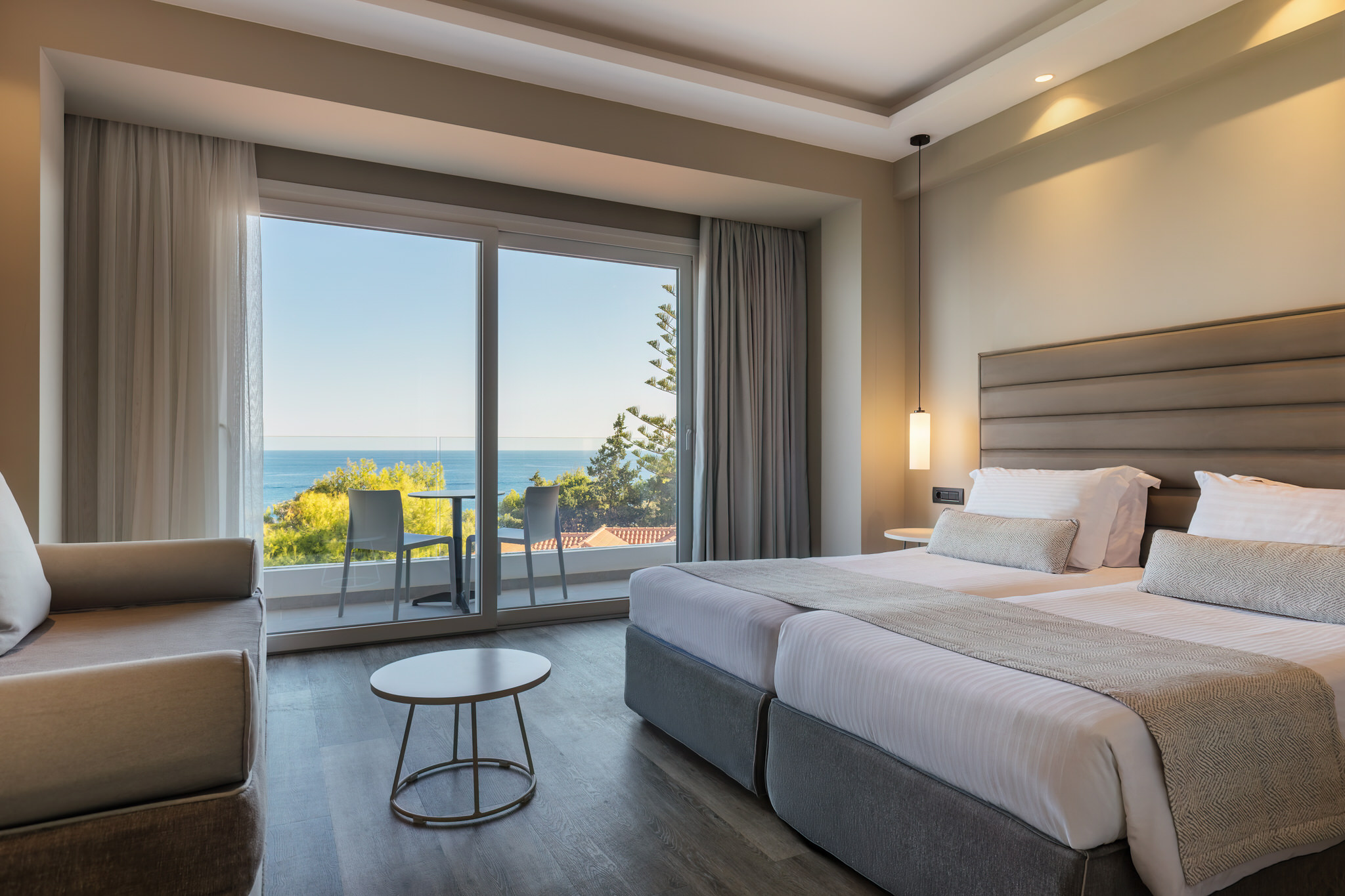 B2 – Standard Room (Sea View)