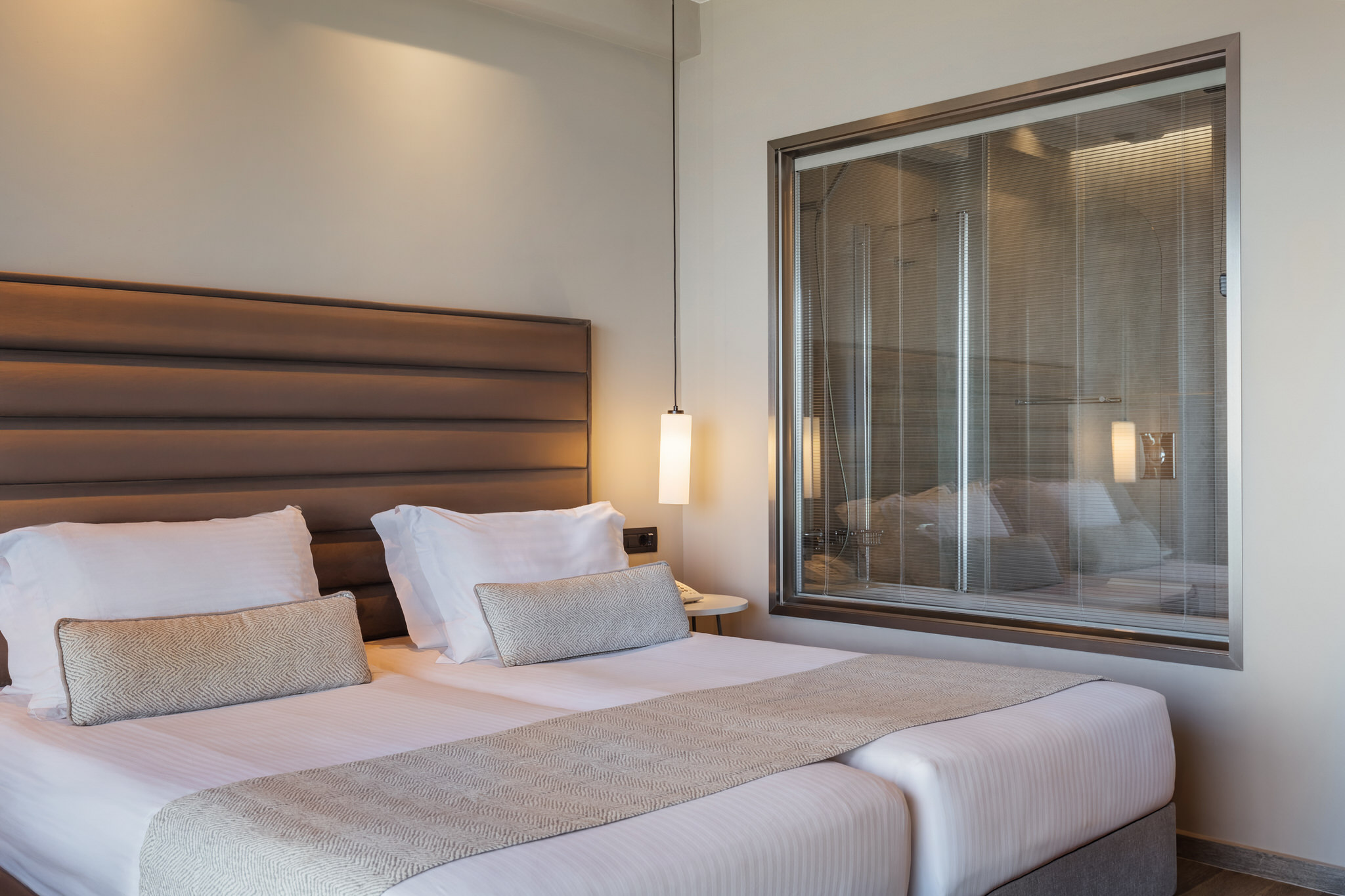 B2 – Standard Room (Sea View)