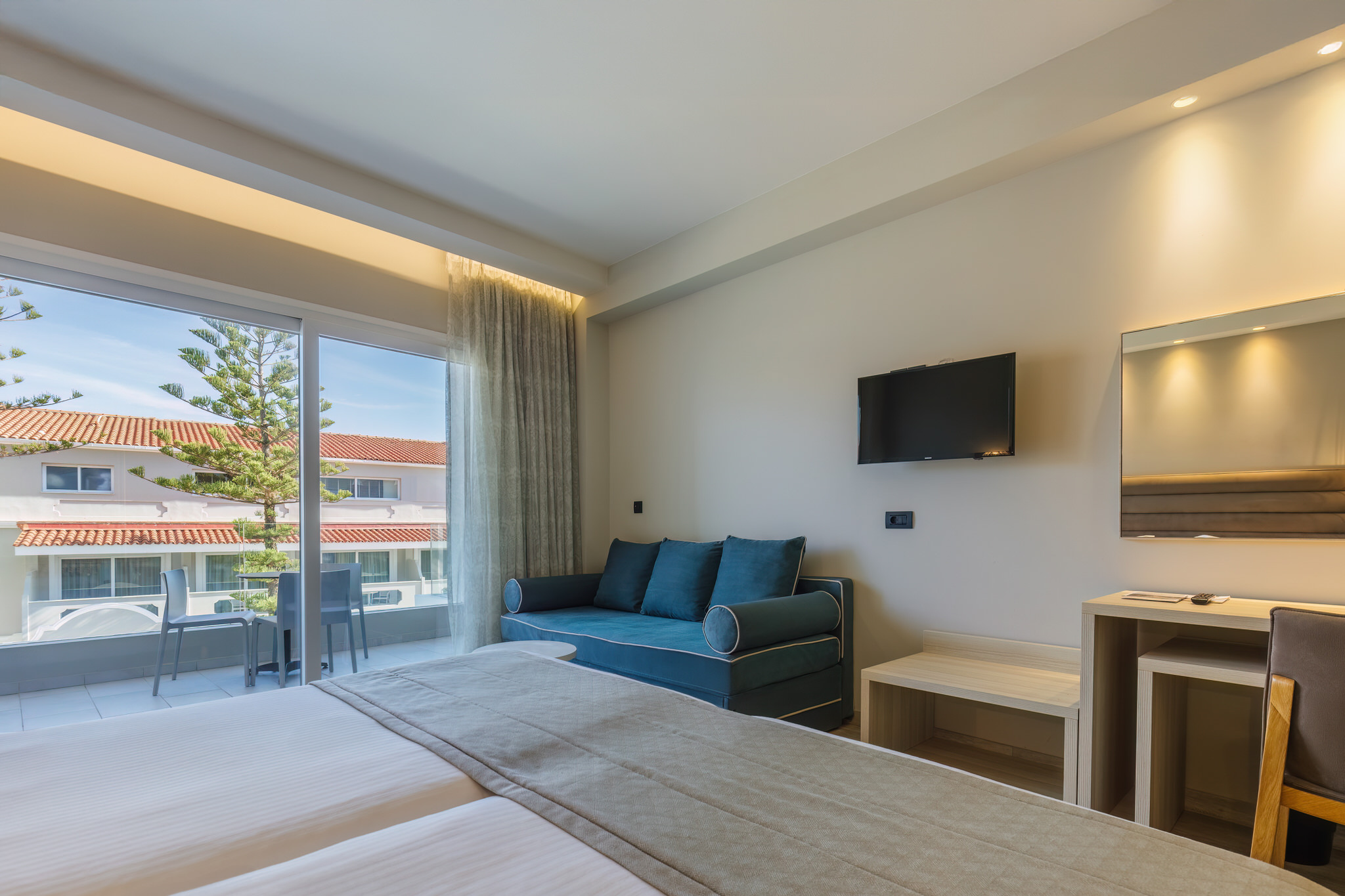 B5 – Standard Room (Inland View)
