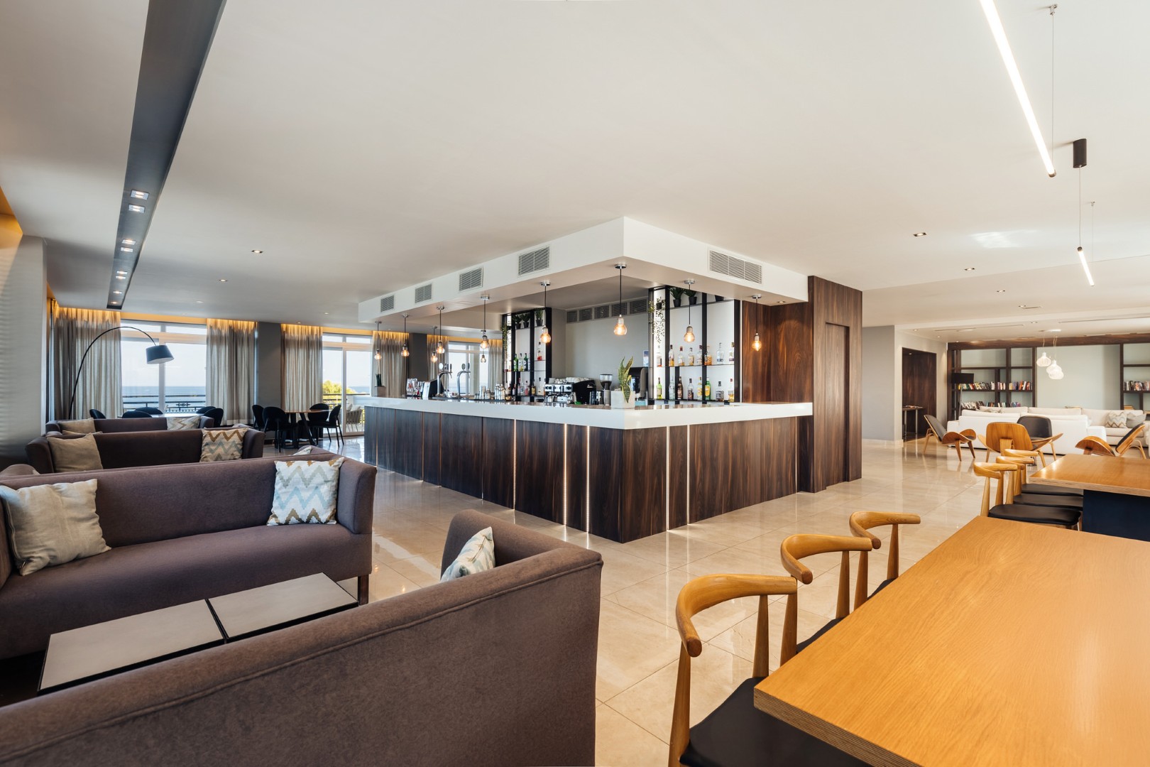 Lounge Bar