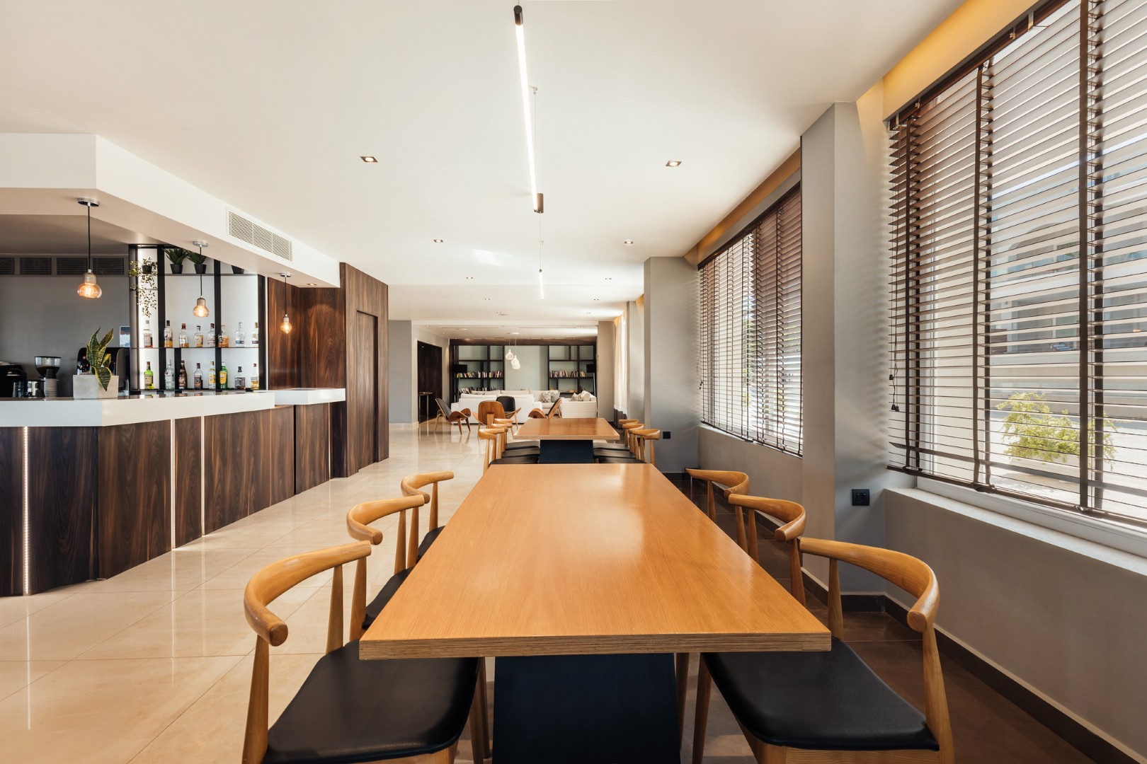 Lounge Bar